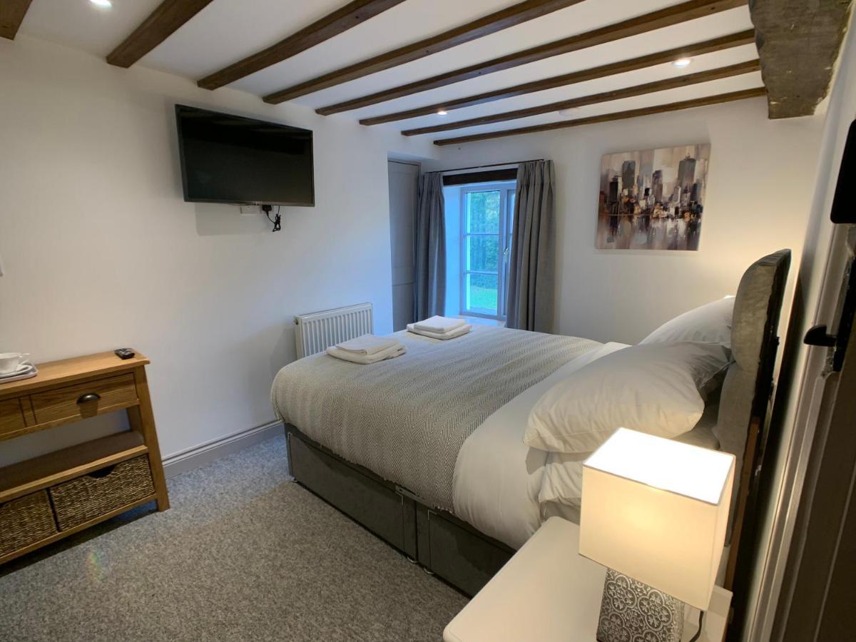 Swan House Tea Room And Bed & Breakfast Lydney Luaran gambar
