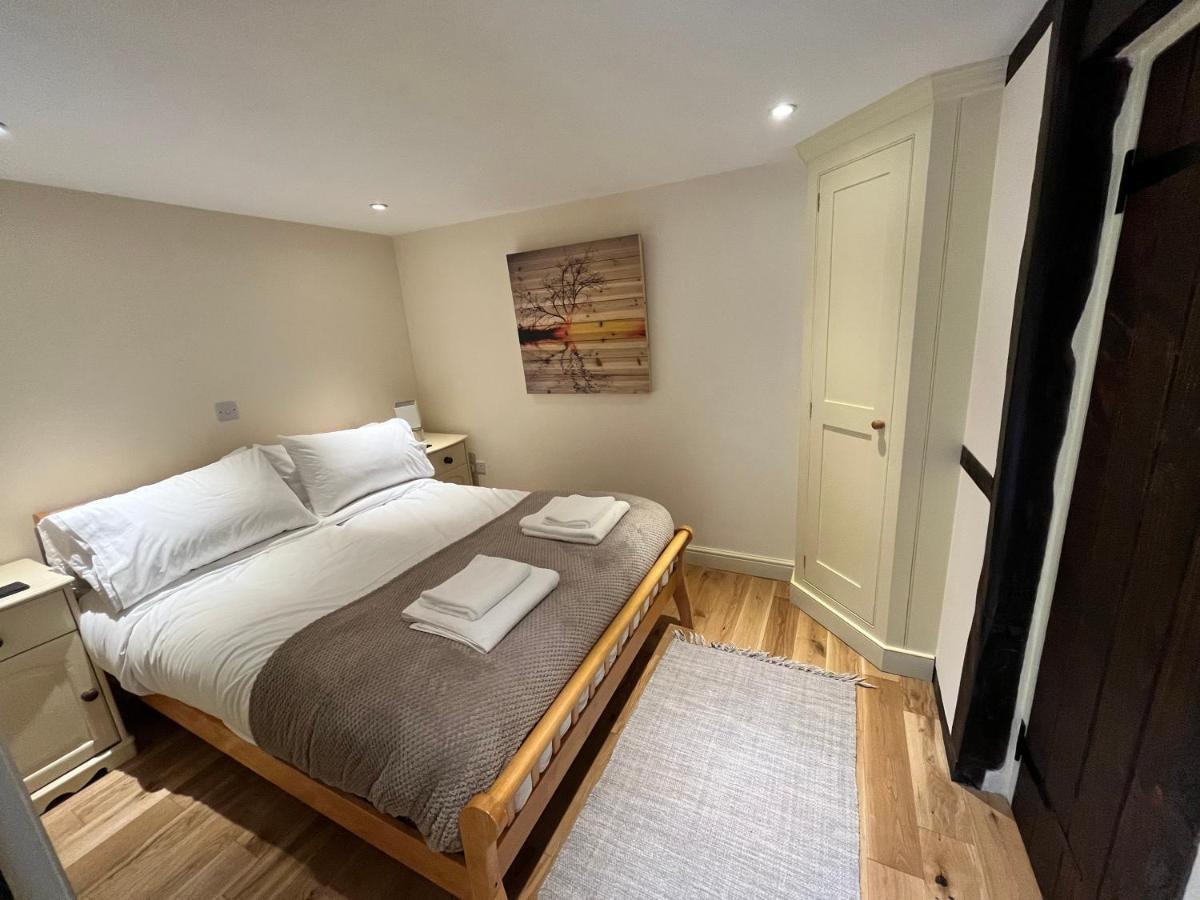 Swan House Tea Room And Bed & Breakfast Lydney Luaran gambar
